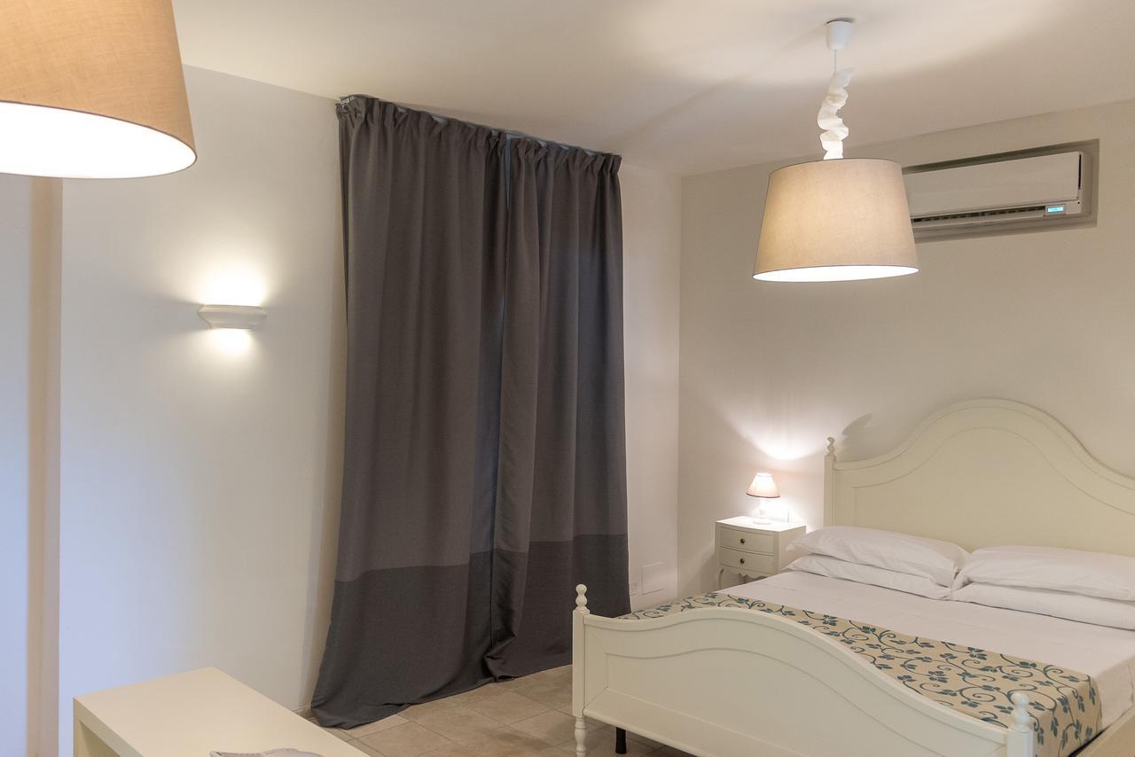 Baia Dei Mergoli Hotel Mattinata Bagian luar foto