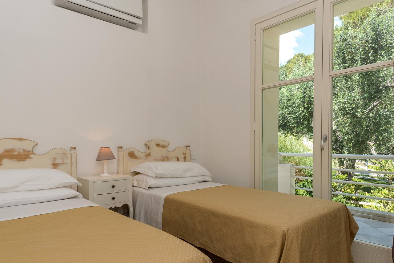 Baia Dei Mergoli Hotel Mattinata Bagian luar foto