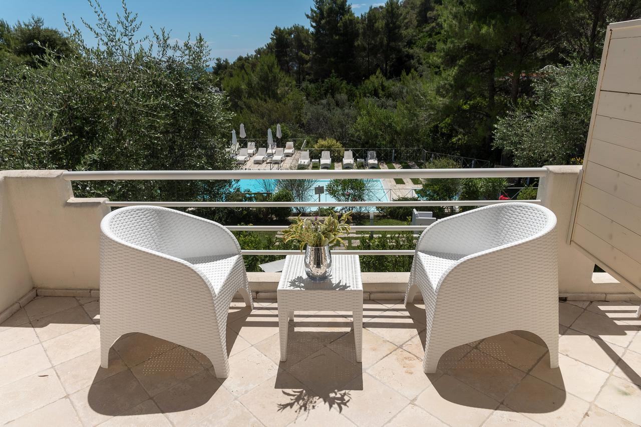 Baia Dei Mergoli Hotel Mattinata Bagian luar foto